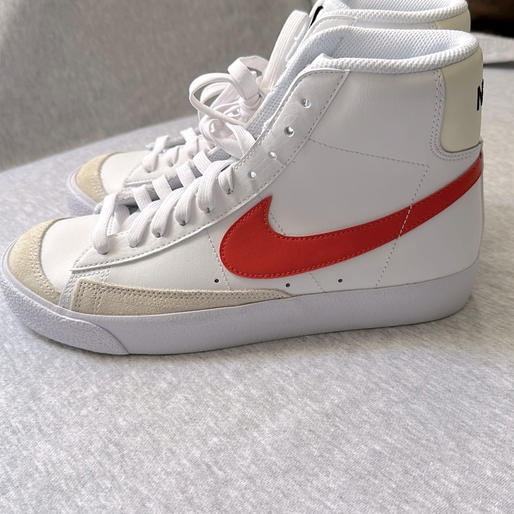Nike Blazer Mid ‘77 Casual Shoes